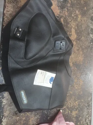 Funda depósito Protex Yamaha FZR 600