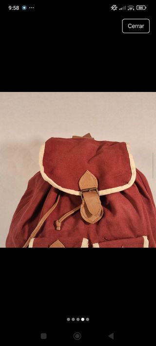 Mochila de lona color burdeos y beige