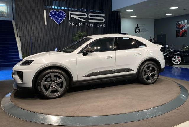 Porsche Macan 4