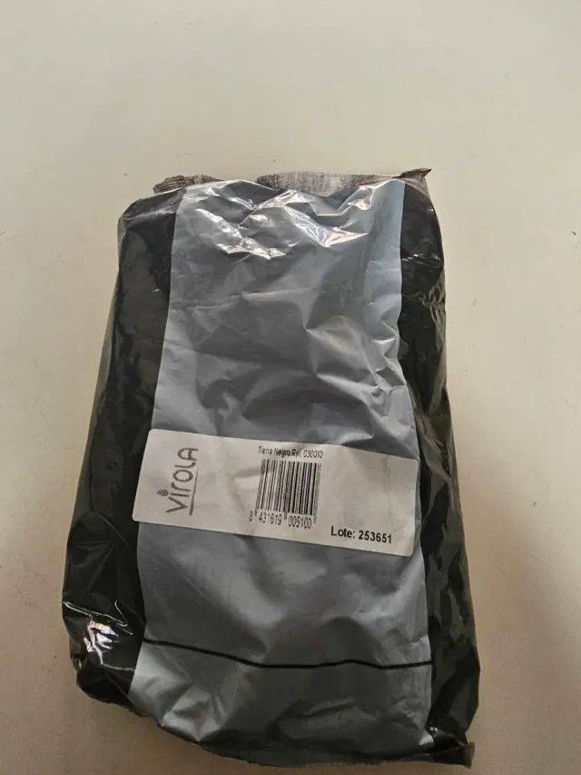 Pigmento Tierra Negro Mineral Virola