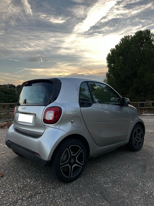 smart fortwo 2019