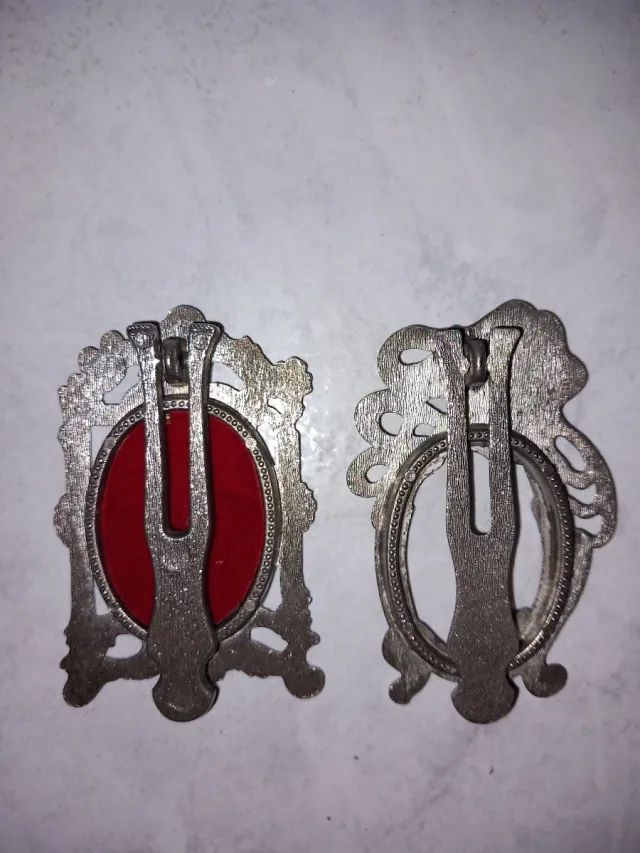 Cornice portafoto antica in metallo argentato