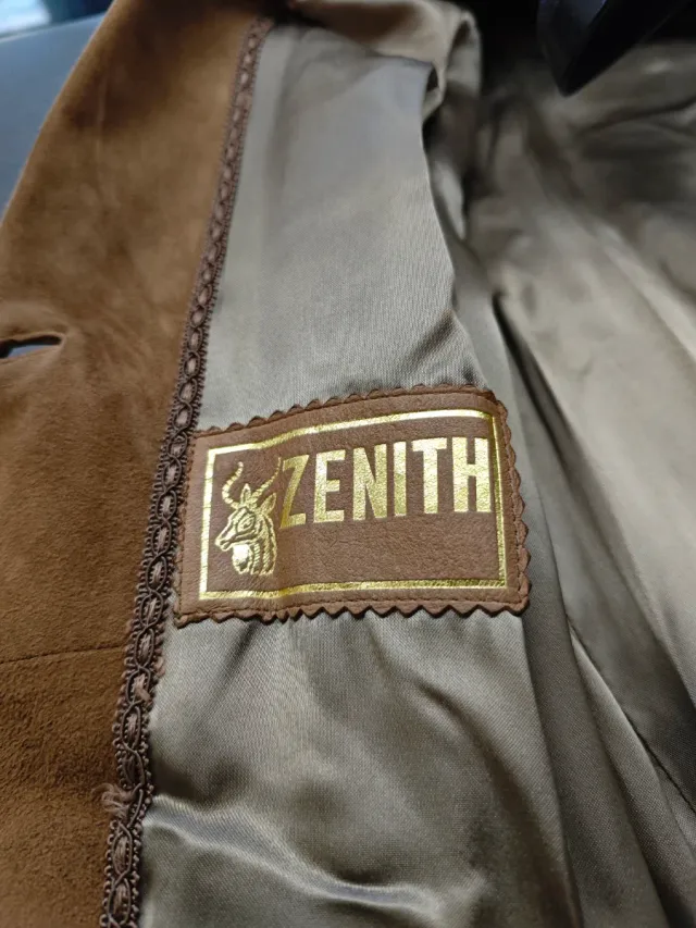 Cappotto in vera pelle vintage donna.