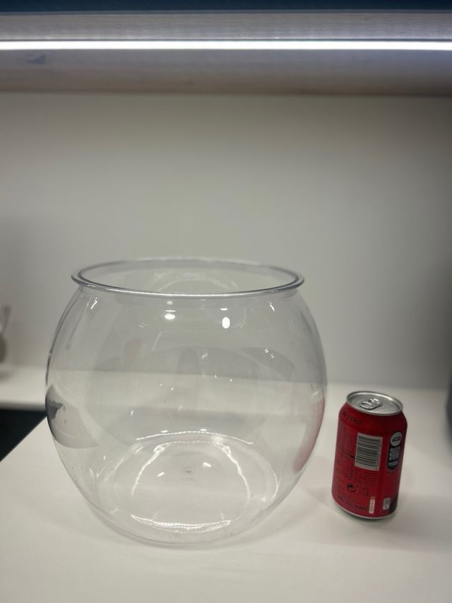 Pecera redonda grande transparente