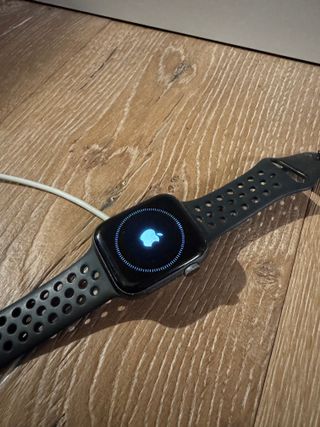 Apple Watch 4 44mm Negro/Plata