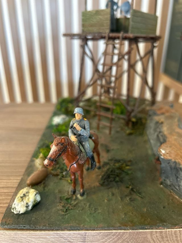 Diorama militar con figuras