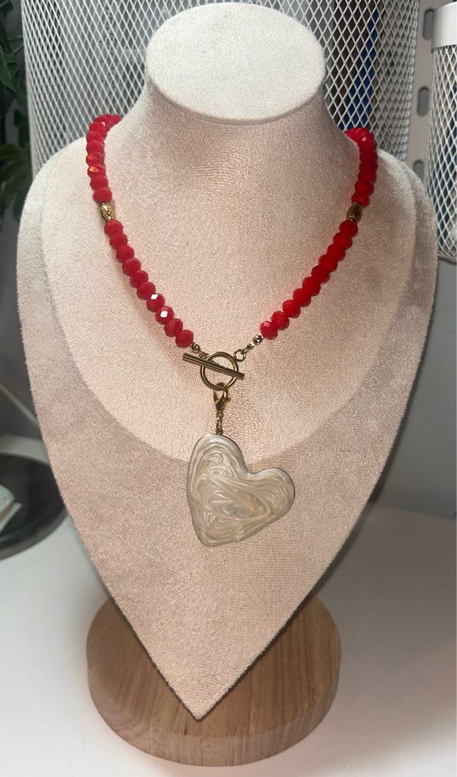 Collar piedras rojas en Acero Inoxidable