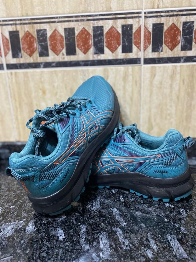 Zapatillas ASICS Talla 42