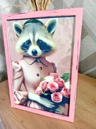 Ragazza procione Cuadro rosa che indossa un abito a fiori rosa