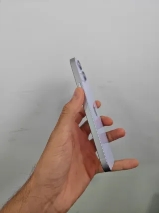 Batteria viola per iPhone 14 Plus 128 GB 100%