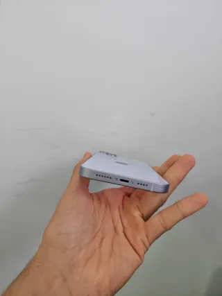 Batteria viola per iPhone 14 Plus 128 GB 100%