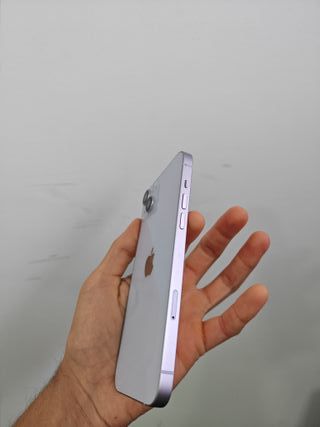 Batteria viola per iPhone 14 Plus 128 GB 100%