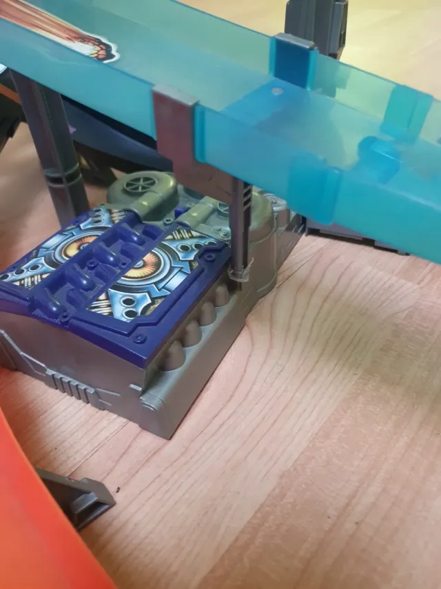 Circuito Hot Wheels KidPicks Zero G Drop