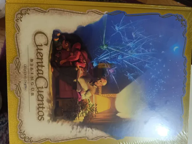 Colección cuentos infantil bilingües. A estrenar.