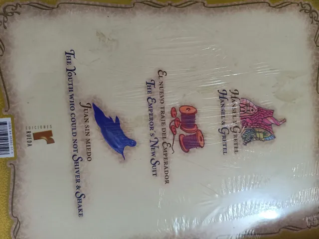 Colección cuentos infantil bilingües. A estrenar.