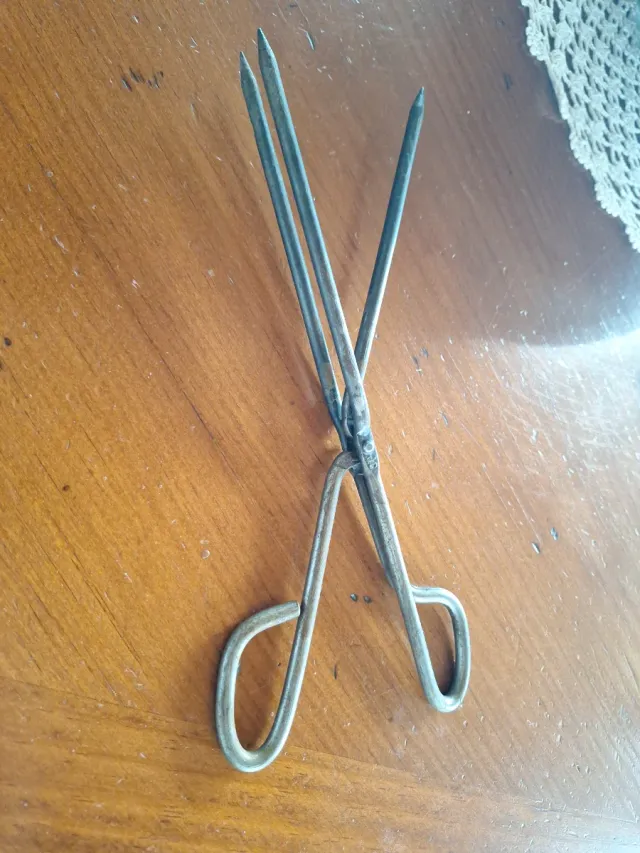 Pinzas antiguas para rizar pelo - Años 40