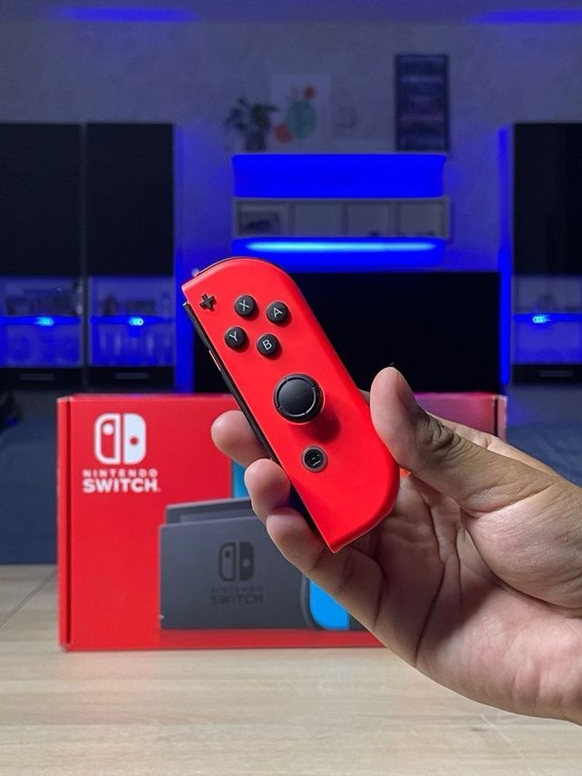 Nintendo Switch V2 Azul/Rojo