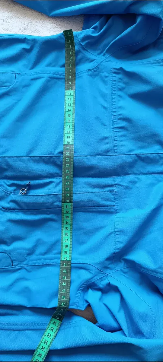 Chubasquero azul con capucha talla S