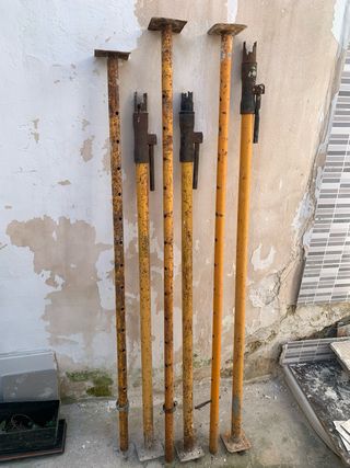 Puntales de construcción metálicos 3 unidades- 45€