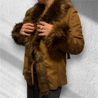 Montoncino donna pelliccia sintetica