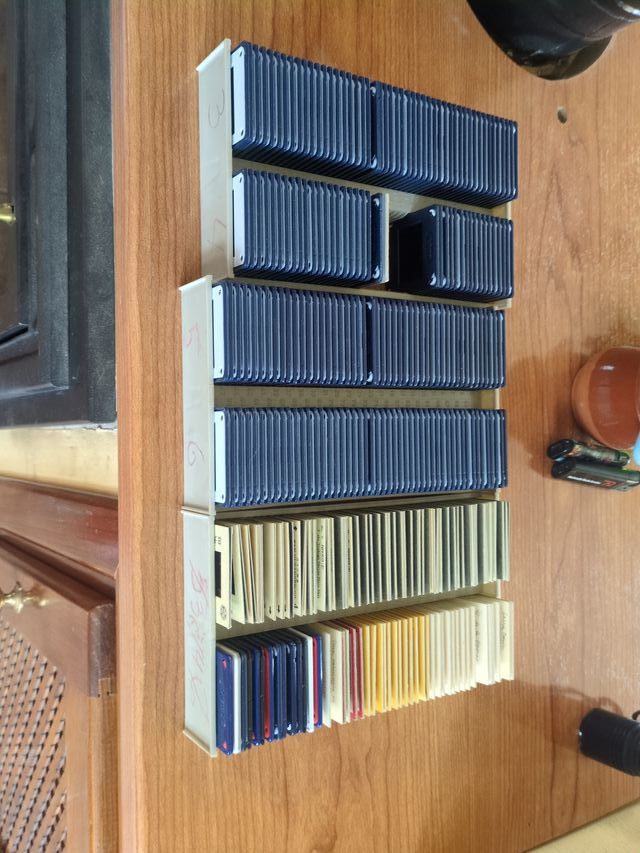 Caja de diapositivas antiguas de viajes internacio