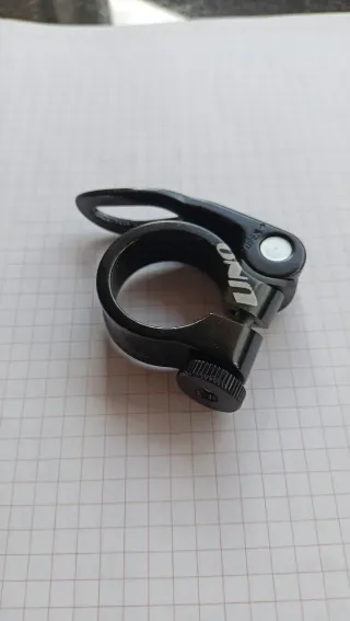 Cierre rápido sillín bicicleta.