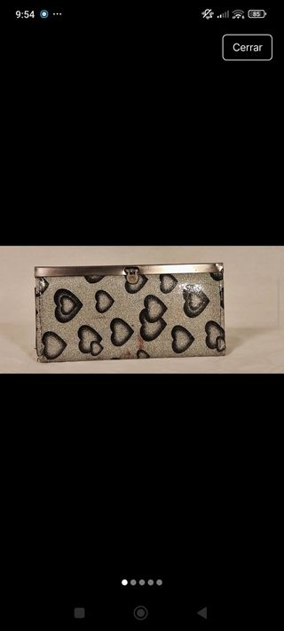 Cartera vintage purpurina plateada de corazones