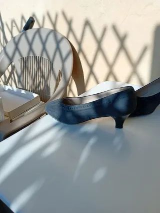 Scarpe in pelle blu tacco 37