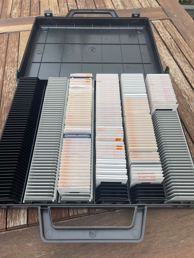 Lote de diapositivas antiguas privadas más de 150