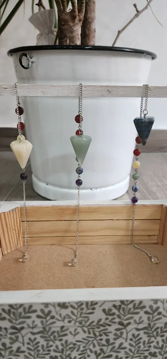 Pêndulos de Cristal com Pedras Naturais