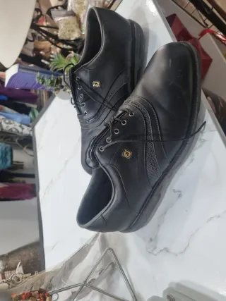 Zapatos de golf FootJoy negros