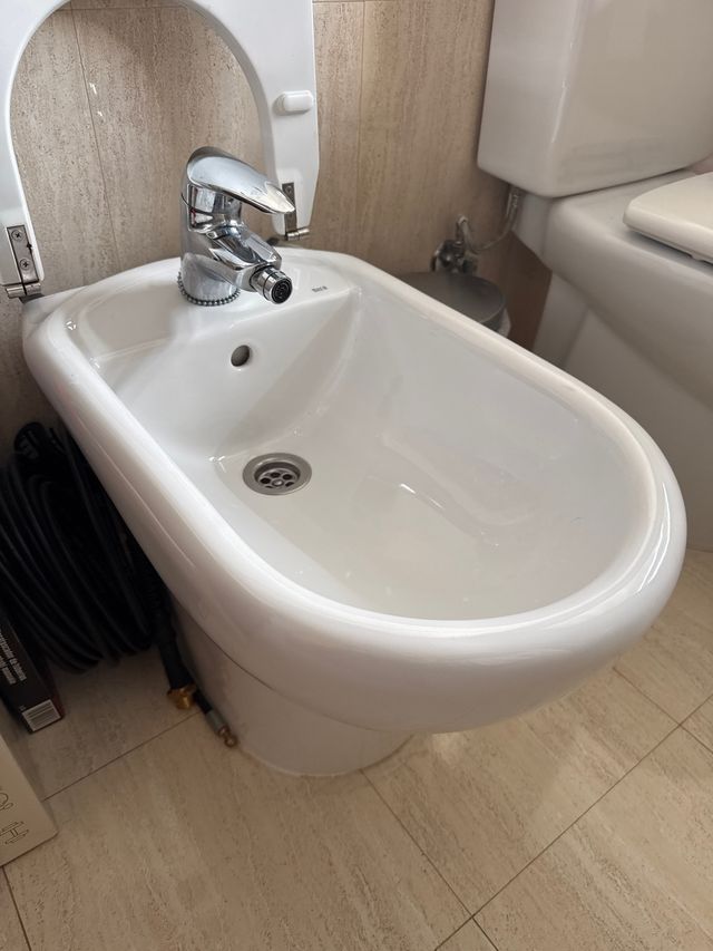 Bidé de cerámica blanco Roca