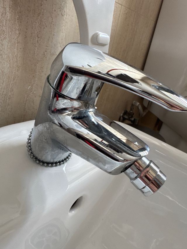 Bidé de cerámica blanco Roca