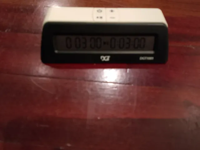 Reloj de ajedrez DGT 1001