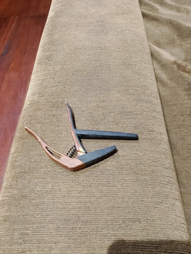 Cejilla para guitarra