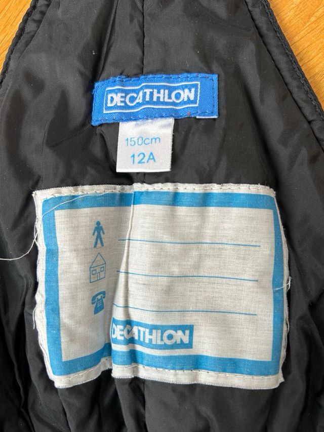 Peto de esqui y nieve negro 12 años