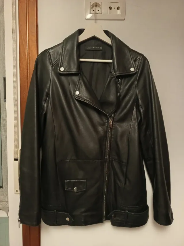 Cazadora Biker Piel Zara Woman Negra