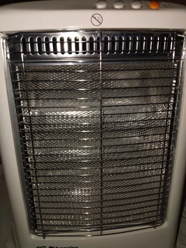 Calefactor Orbegozo Halógeno Blanco