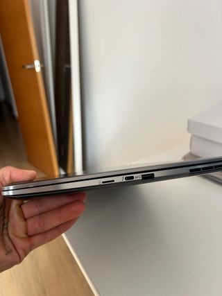 Portátil MSI Creator Z17 HX Studio A14VGT-275ES