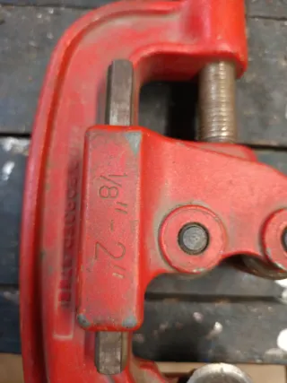 Cortatubos profesional 1/8-2