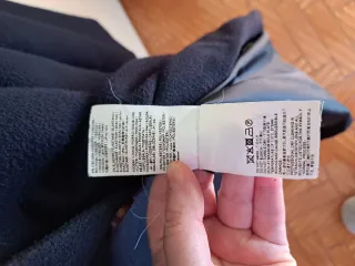 Cappotto blu con pelliccia sintetica removibile