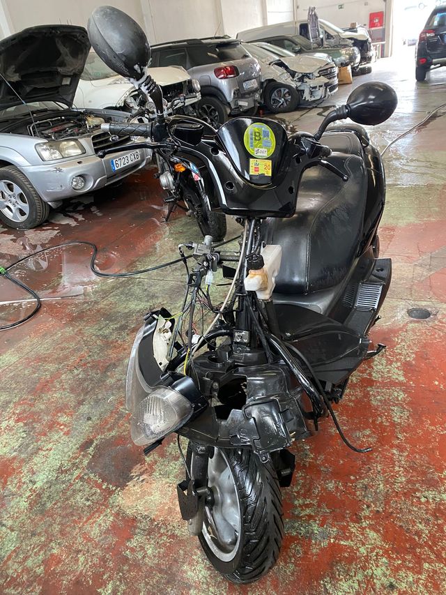 YAMAHA YP125E 2005
