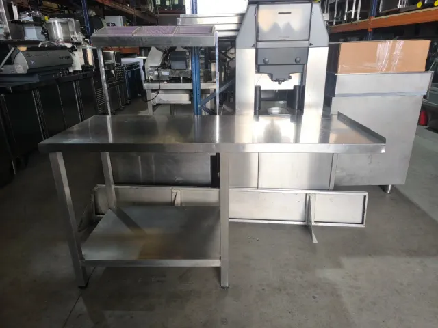 Mesa de acero inoxidable