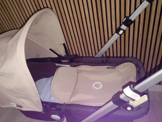 Regalo carro Bugaboo camaleon y vendo lo demás.