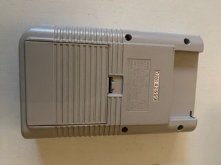 Nintendo Game Boy con Tetris e accessori