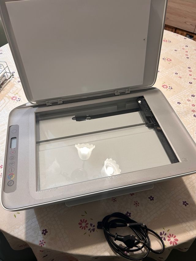 Impresora HP DeskJet 2700 Series