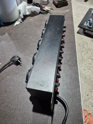 Panel 10 Interruptores