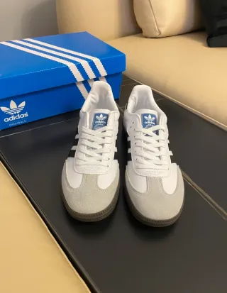 Zapatillas  Adidas Originals Sá݉mba OG talla 40