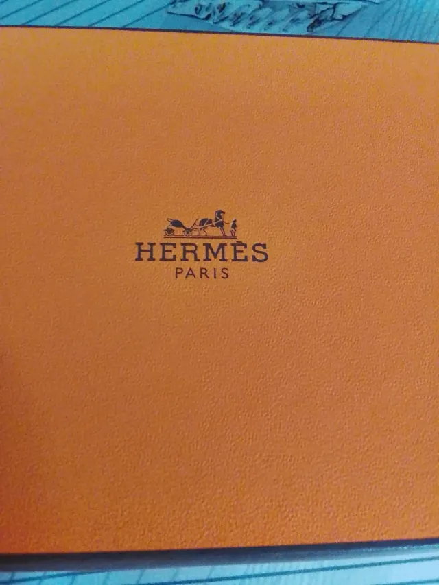 Scatola arancione Hermes