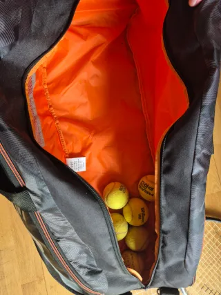 Bolsa de Tenis HEAD Tour Team 12R y raquetas